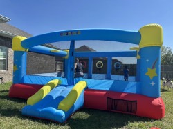 BL12 1719245405 Little Tykes Castle Bounce House