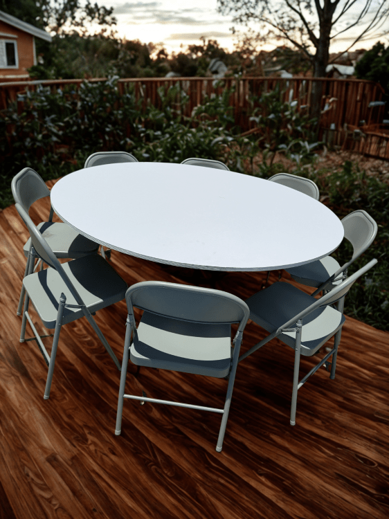 5 Ft Round Table and 8 Chairs