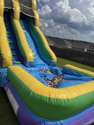 IMG 9170 1762205585 HI-DRI SLIDE and Ball Pit