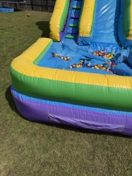 IMG 9175 1762205584 HI-DRI SLIDE and Ball Pit